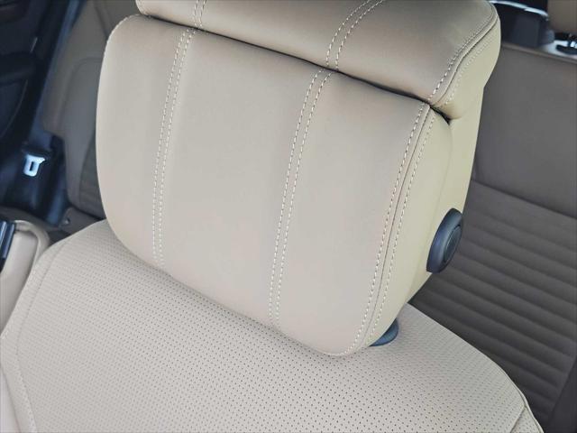 used 2024 Land Rover Discovery car, priced at $53,990