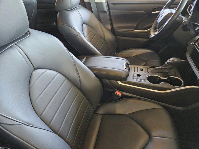 used 2023 Toyota Highlander car, priced at $37,990