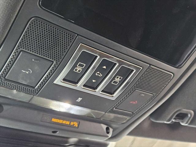 used 2024 Land Rover Discovery car, priced at $55,990