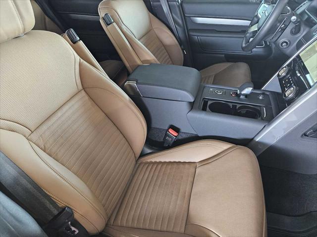used 2024 Land Rover Discovery car, priced at $55,990