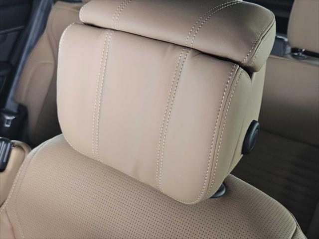 used 2024 Land Rover Discovery car, priced at $55,990