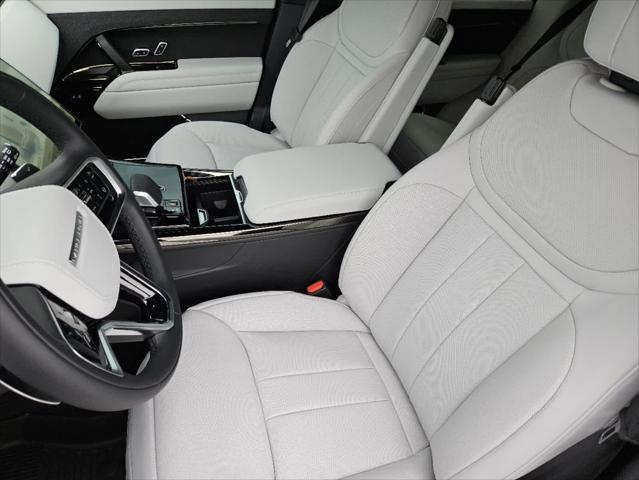 new 2025 Land Rover Range Rover Sport car, priced at $95,005