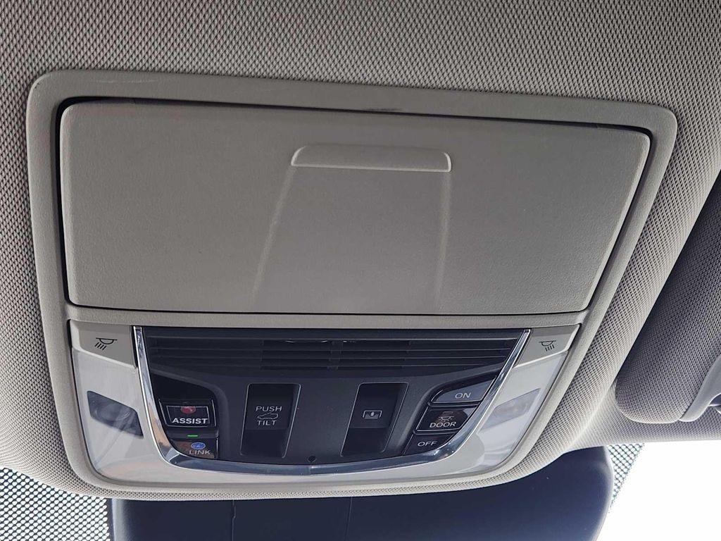 used 2020 Acura RDX car, priced at $25,990