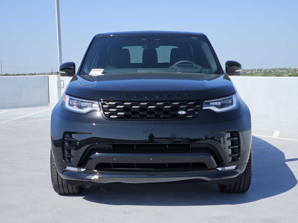 new 2025 Land Rover Discovery car, priced at $76,018