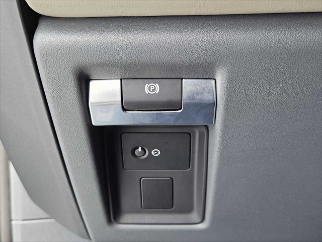 used 2021 Land Rover Defender car, priced at $59,990