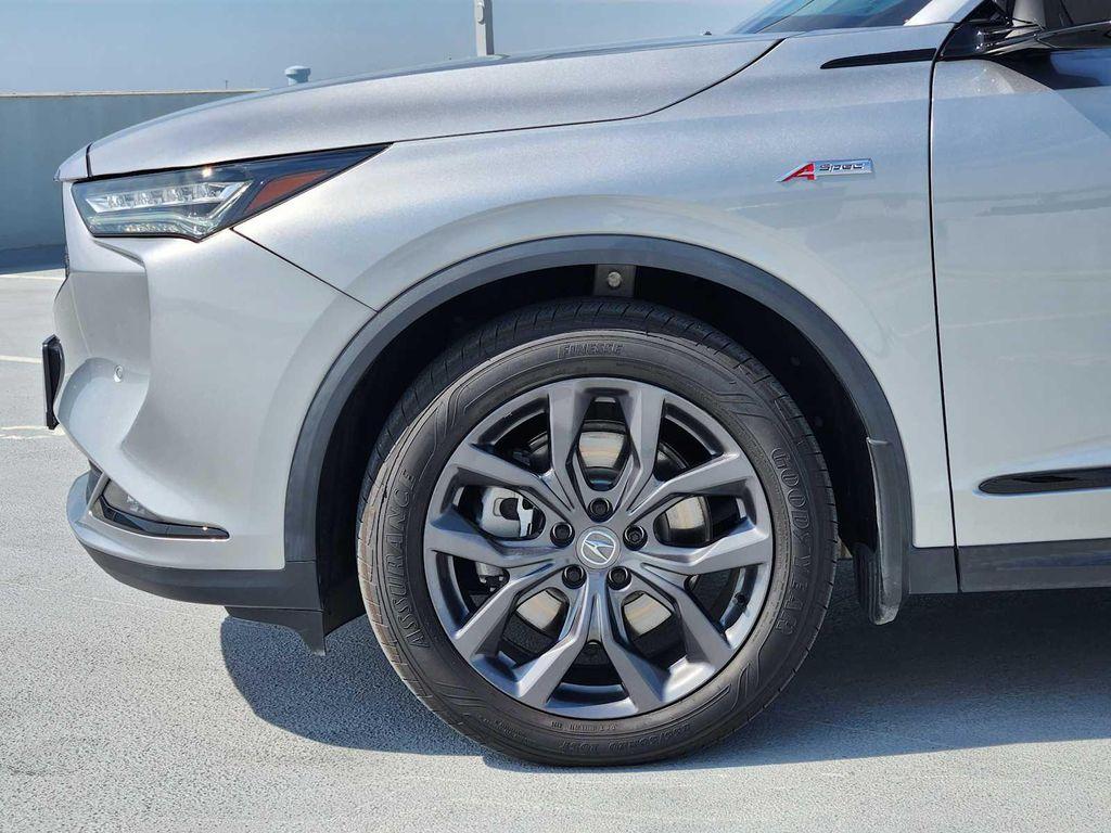 used 2022 Acura MDX car, priced at $38,990