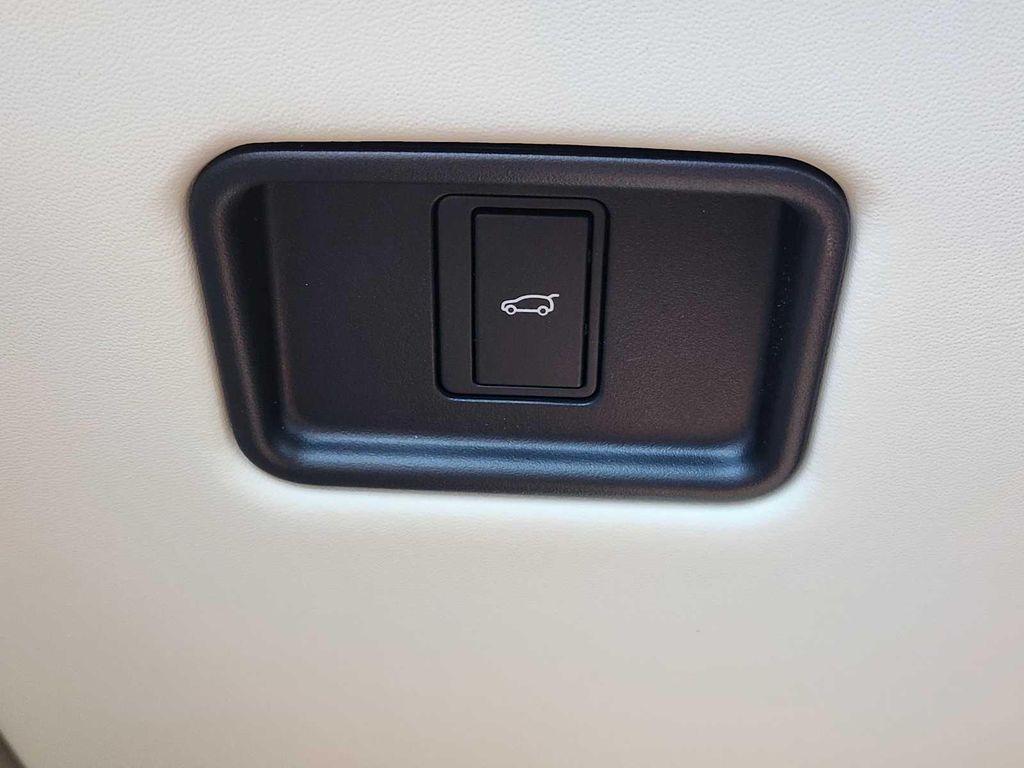 new 2025 Land Rover Range Rover car, priced at $163,055