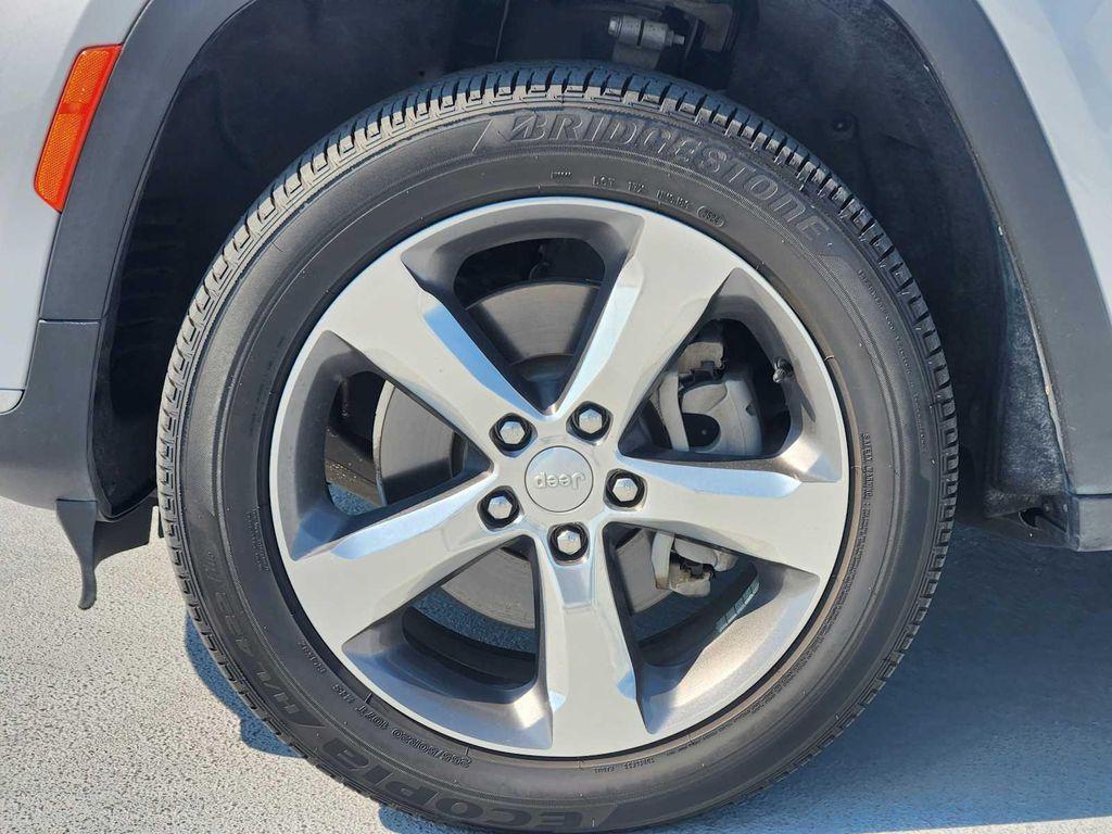 used 2021 Jeep Grand Cherokee L car, priced at $24,990