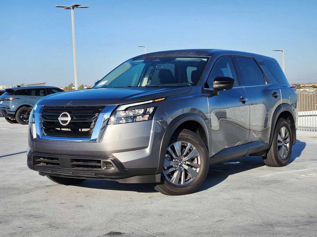 used 2025 Nissan Pathfinder car, priced at $29,990