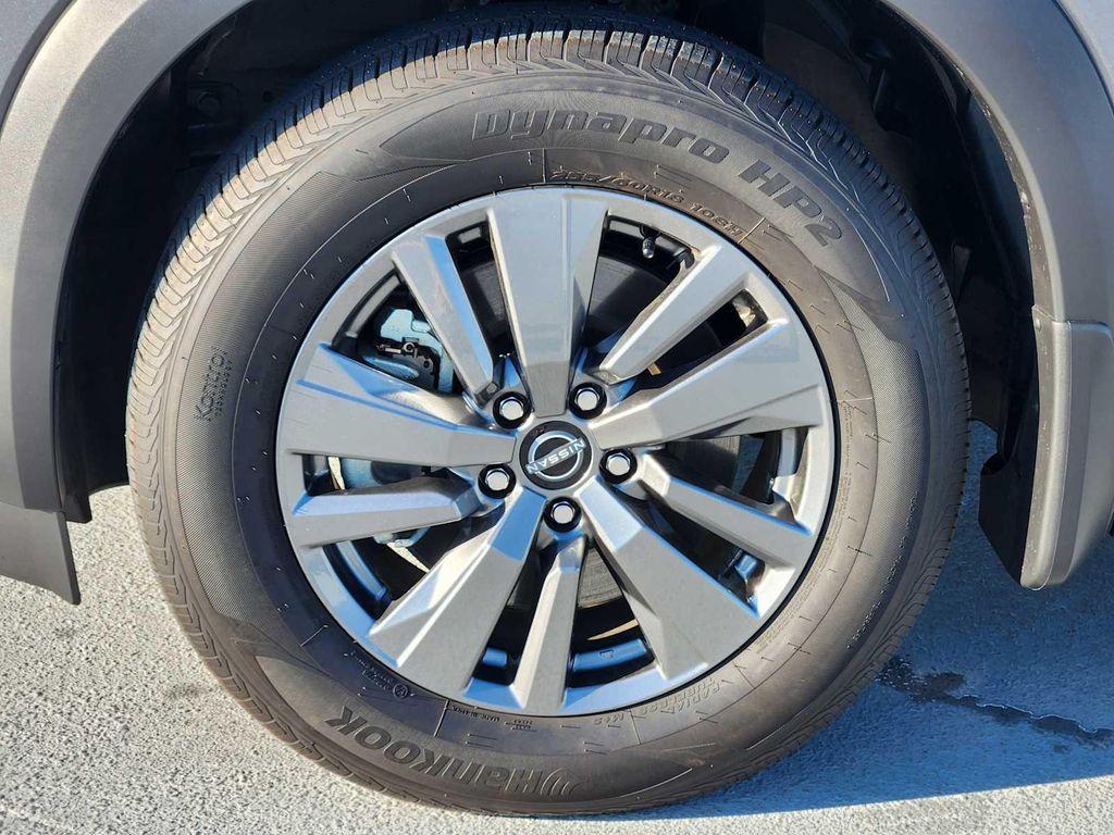 used 2025 Nissan Pathfinder car, priced at $27,990