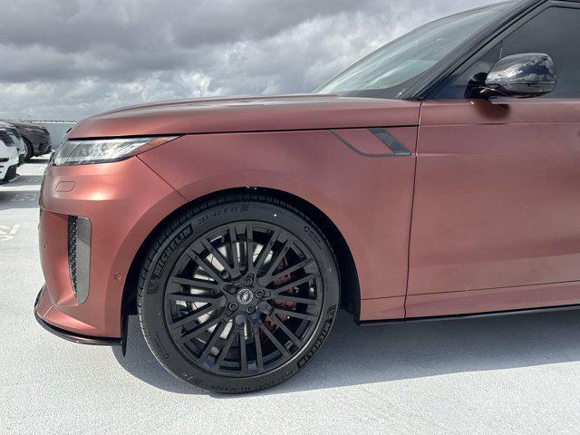 new 2025 Land Rover Range Rover Sport car, priced at $187,205