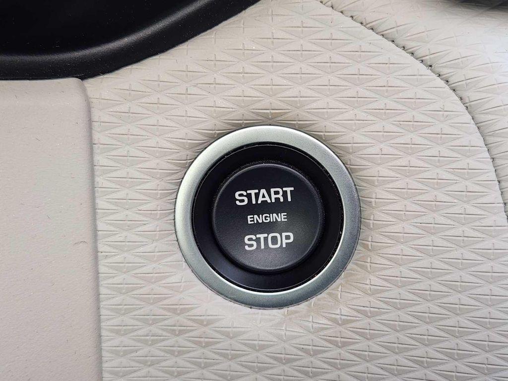 used 2022 Land Rover Range Rover Velar car, priced at $42,990