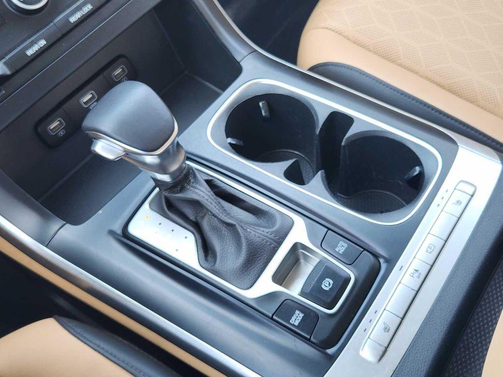 used 2022 Kia Carnival car, priced at $22,490