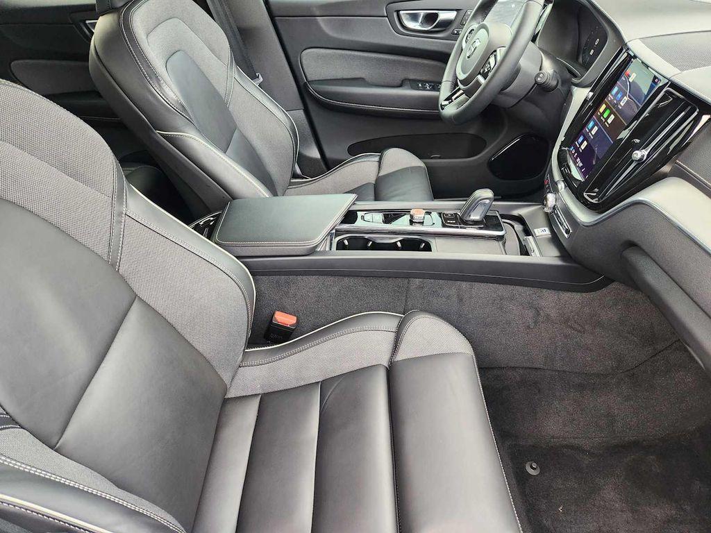 used 2022 Volvo XC60 car, priced at $35,990