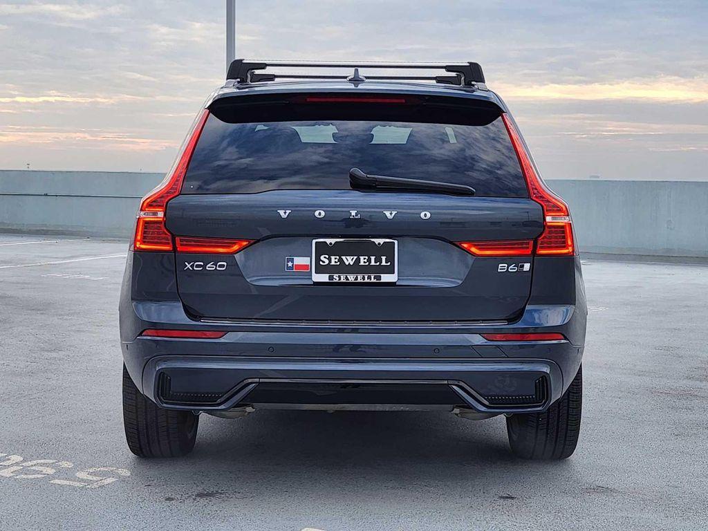 used 2022 Volvo XC60 car, priced at $35,990
