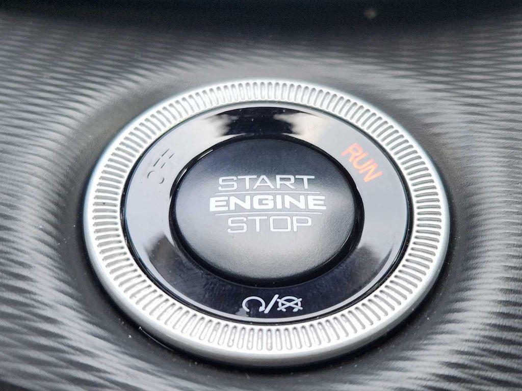 used 2024 Jeep Grand Cherokee car, priced at $37,990