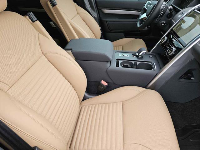 new 2025 Land Rover Discovery car, priced at $80,525