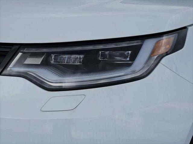 new 2025 Land Rover Discovery car, priced at $80,525