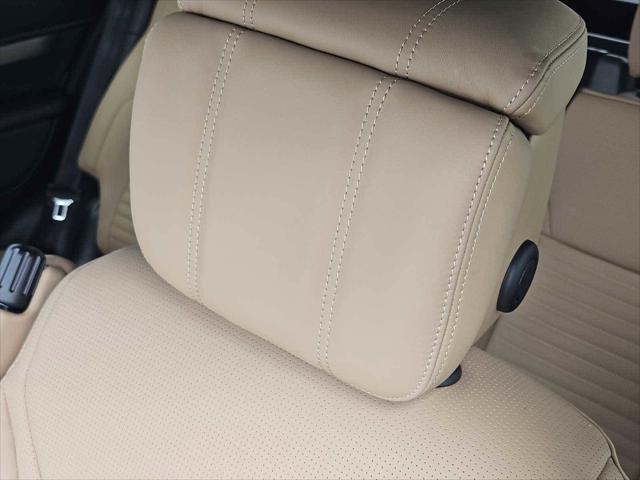 new 2025 Land Rover Discovery car, priced at $80,525