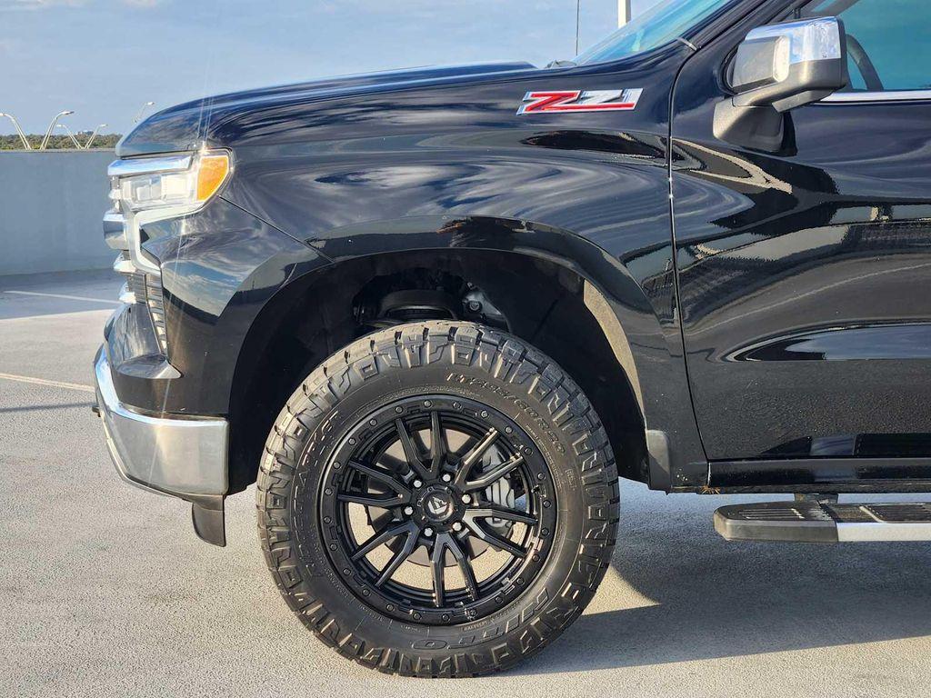 used 2024 Chevrolet Silverado 1500 car, priced at $44,990