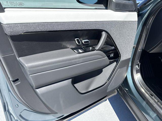 new 2025 Land Rover Range Rover Sport car, priced at $103,305