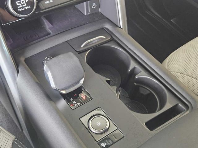 used 2024 Land Rover Discovery car, priced at $55,990