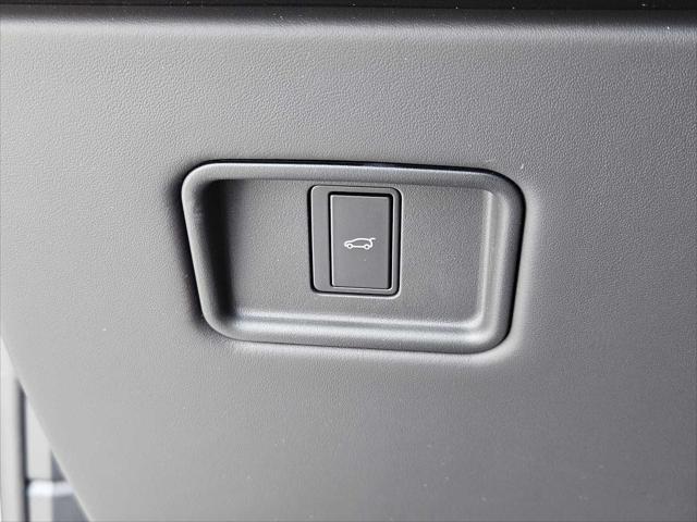 new 2025 Land Rover Range Rover Sport car, priced at $106,240