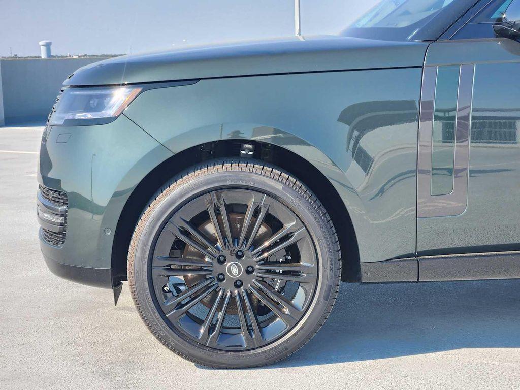 new 2025 Land Rover Range Rover car, priced at $149,715