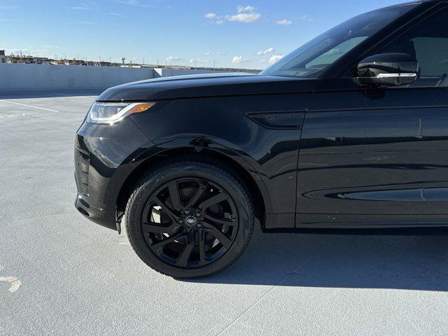 new 2024 Land Rover Discovery car, priced at $80,418