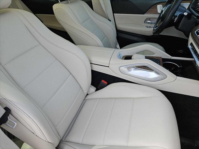used 2024 Mercedes-Benz GLE 350 car, priced at $54,990
