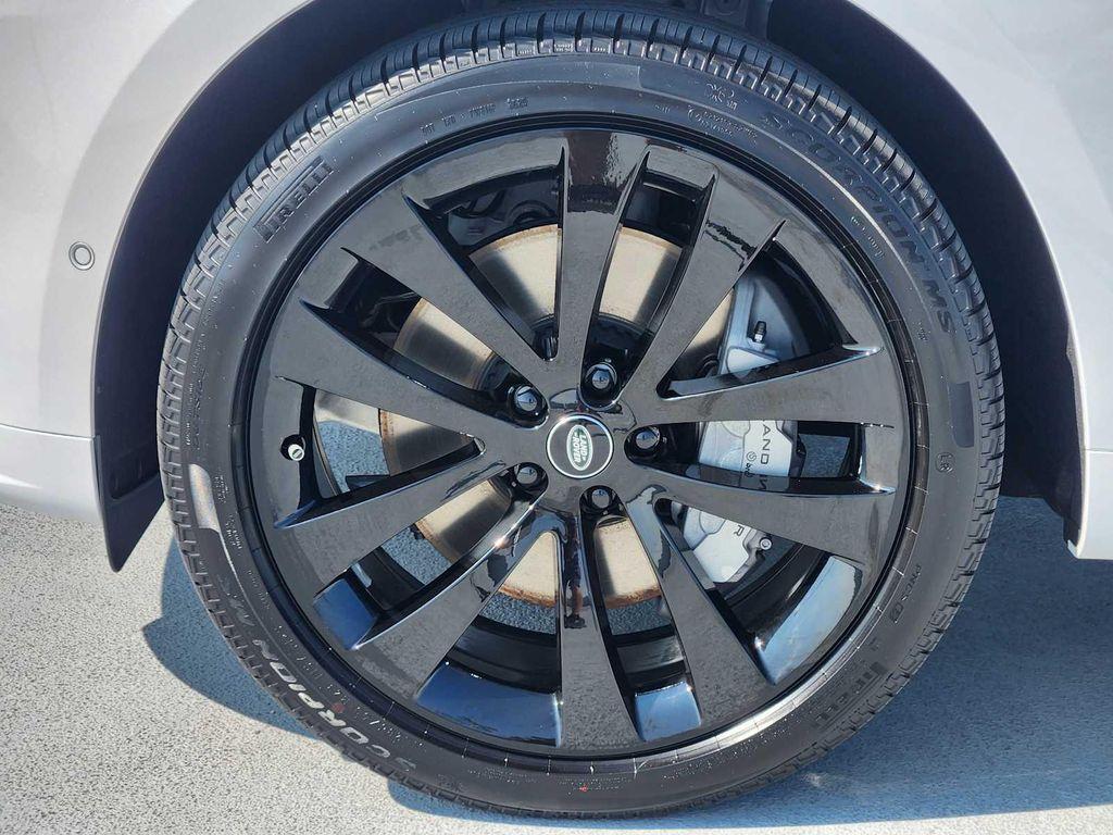 new 2025 Land Rover Range Rover Sport car, priced at $127,155