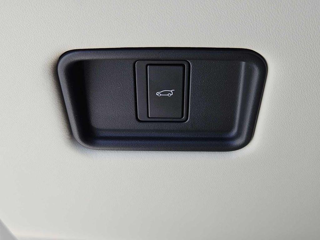 new 2025 Land Rover Range Rover car, priced at $159,870