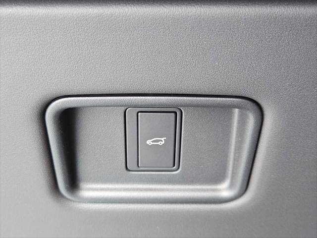 new 2025 Land Rover Range Rover car, priced at $126,050