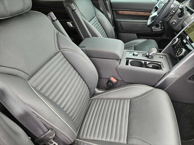 used 2024 Land Rover Discovery car, priced at $55,990