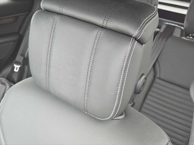 used 2024 Land Rover Discovery car, priced at $55,990