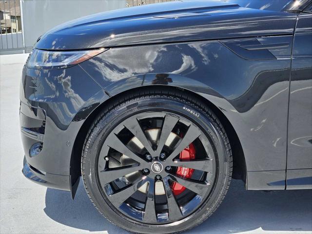 new 2025 Land Rover Range Rover Sport car, priced at $103,765