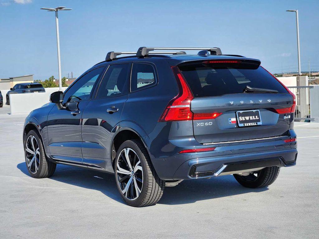 used 2022 Volvo XC60 car, priced at $37,990