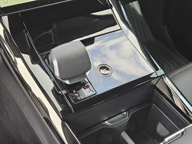 new 2025 Land Rover Range Rover Sport car, priced at $108,025