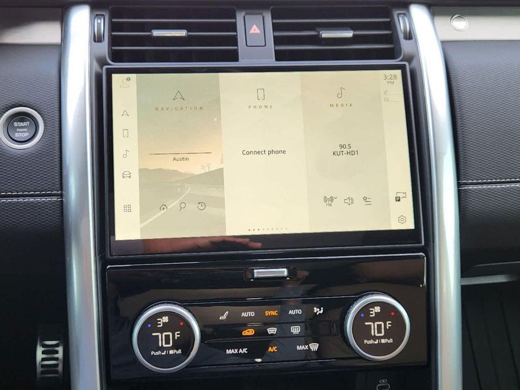 new 2025 Land Rover Discovery car, priced at $80,525