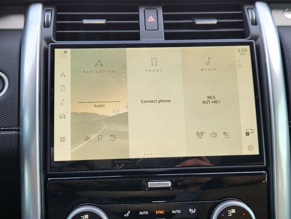 new 2025 Land Rover Discovery car, priced at $80,525