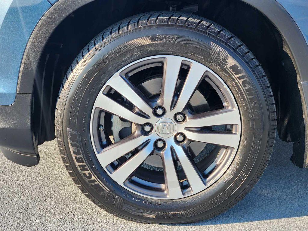 used 2016 Honda Pilot car, priced at $15,990