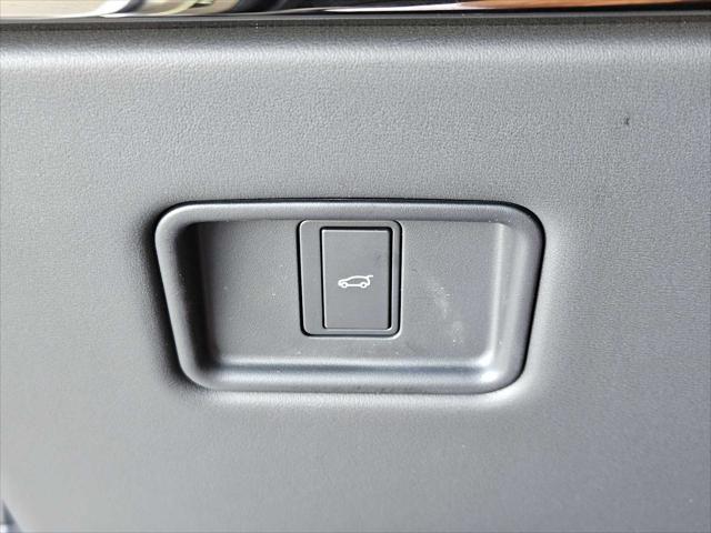 new 2025 Land Rover Range Rover Sport car, priced at $103,495