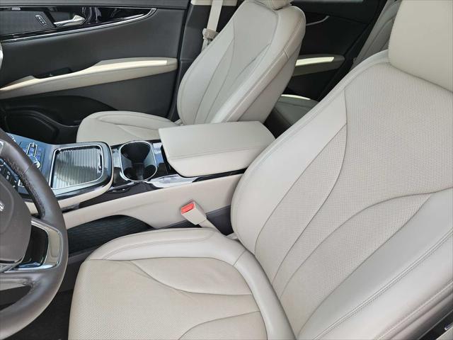 used 2022 Lincoln Nautilus car, priced at $28,490