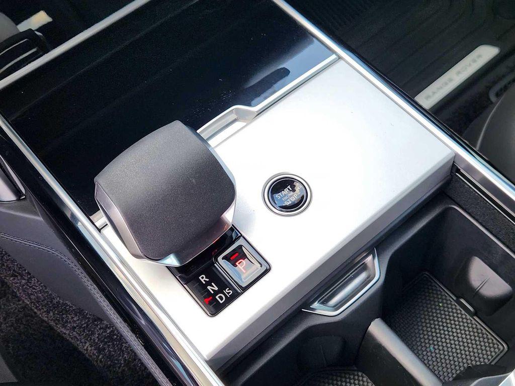 new 2025 Land Rover Range Rover car, priced at $129,405