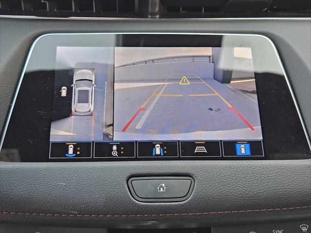 used 2022 Cadillac XT4 car, priced at $31,990