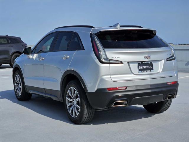 used 2022 Cadillac XT4 car, priced at $31,990