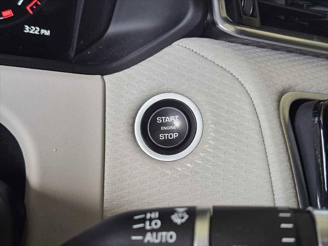 used 2021 Land Rover Range Rover Velar car, priced at $35,990