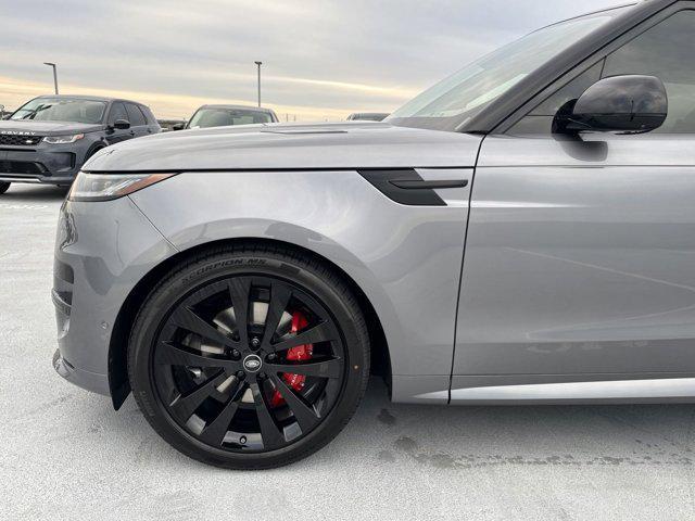 new 2025 Land Rover Range Rover Sport car, priced at $103,940