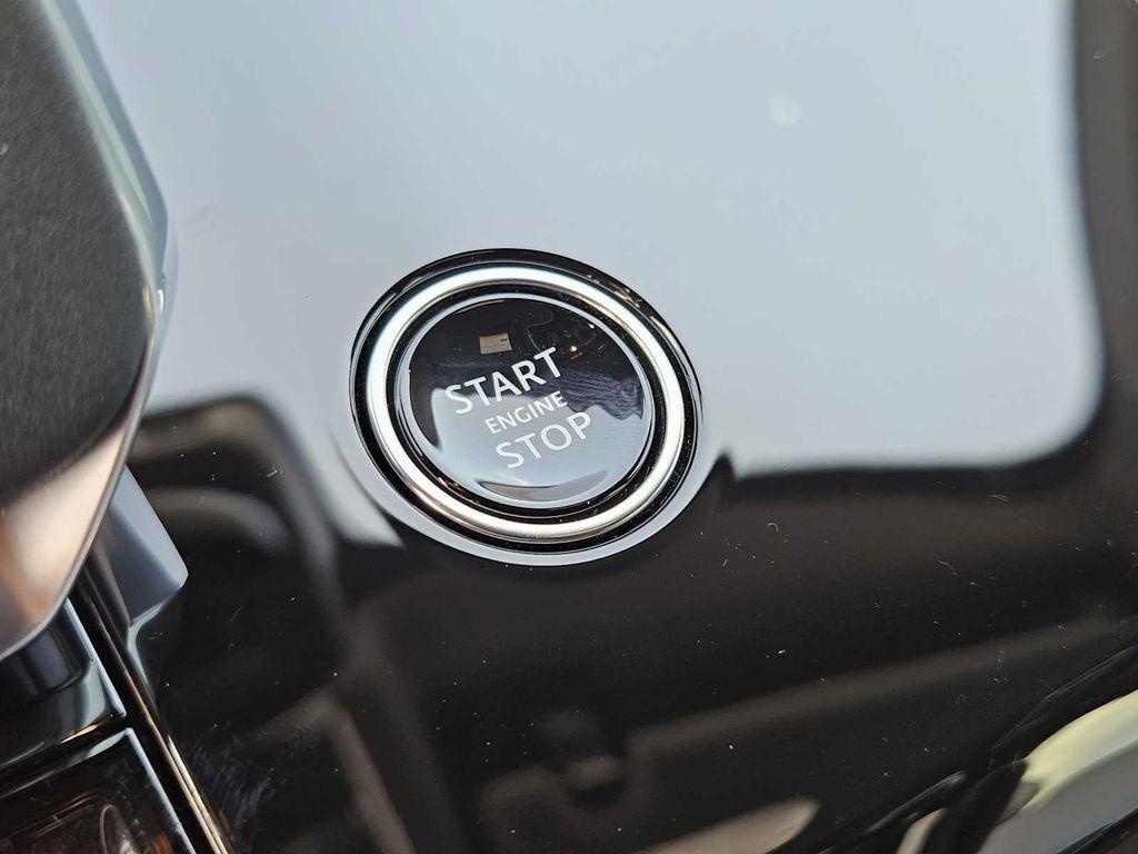 new 2025 Land Rover Range Rover Sport car, priced at $118,785