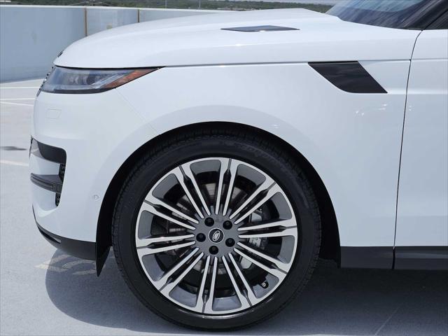 new 2025 Land Rover Range Rover Sport car, priced at $95,005
